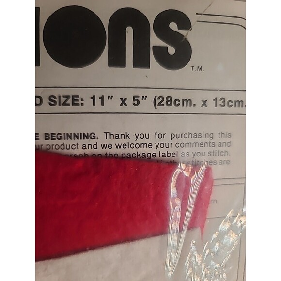 NEW Vintage Dimensions Needlepoint kit #9021 noel santa puffie Crewel Christmas - Picture 6 of 6